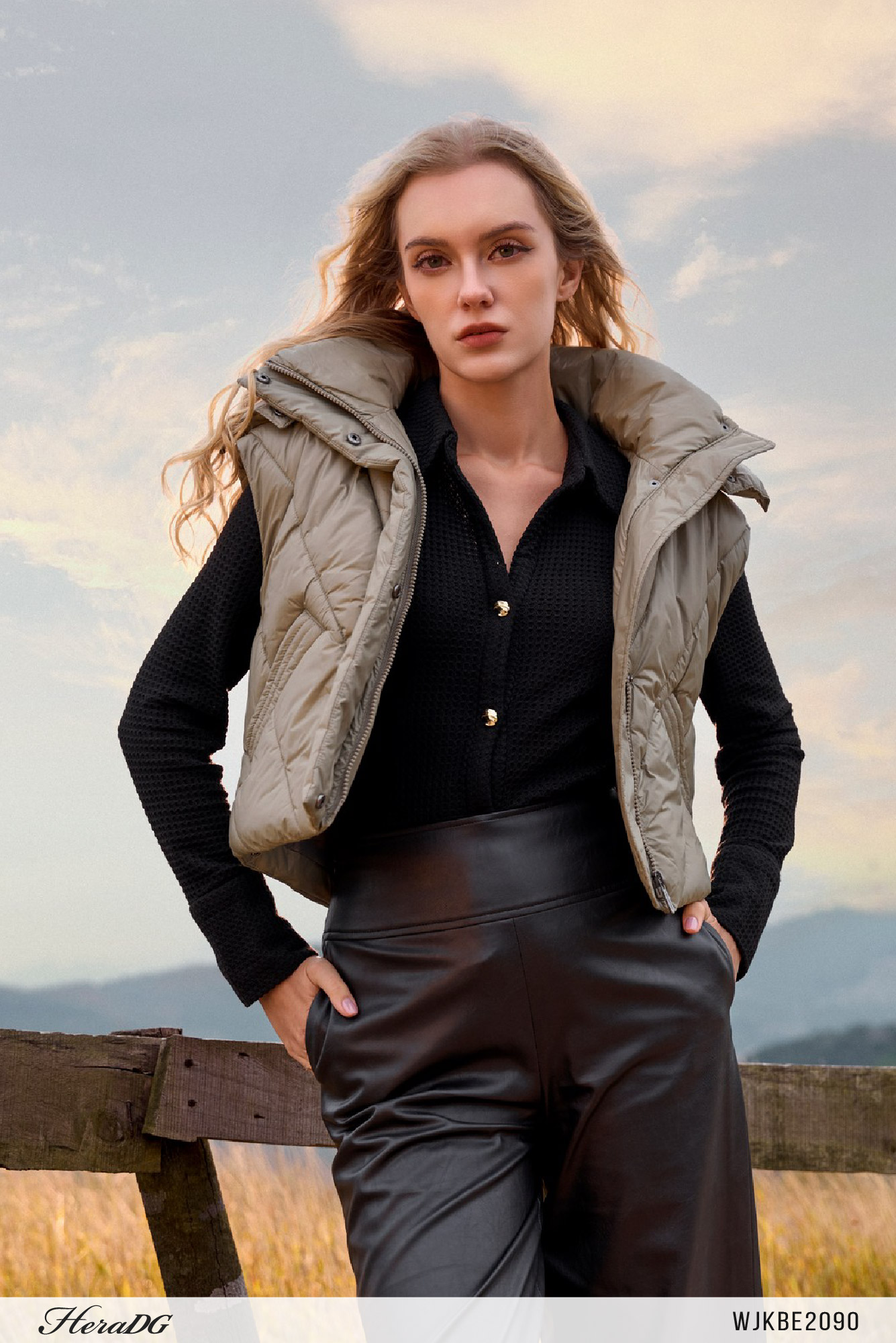 Ảnh của Áo phao gile 3 lớp dáng ngắn